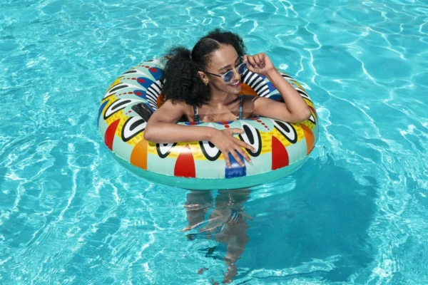 Flirty Fiesta Swim Ring - Image 3