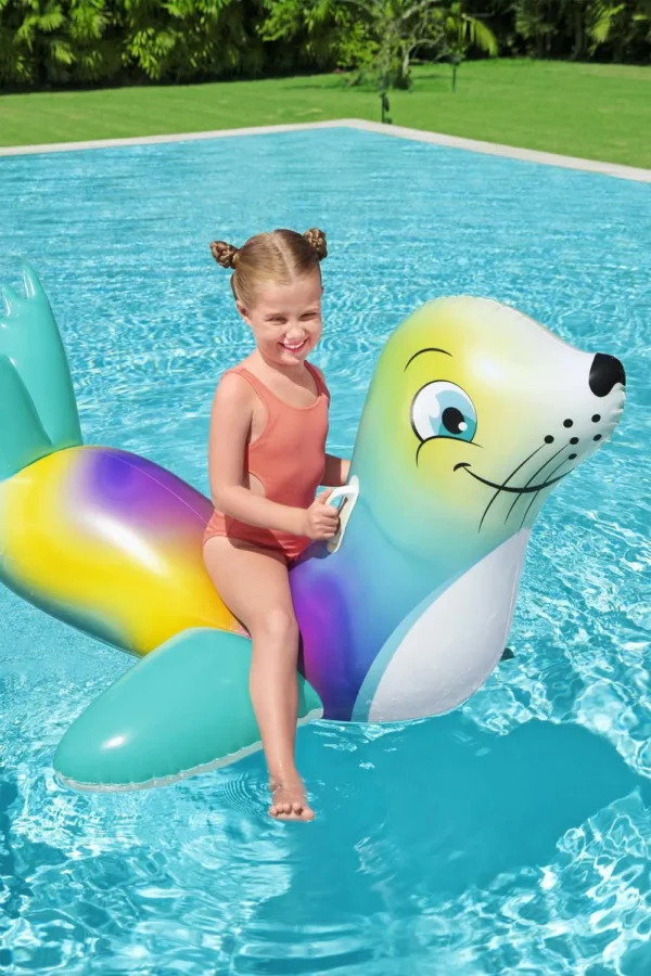 Flash n'Splash Seal Ride-On - Image 2