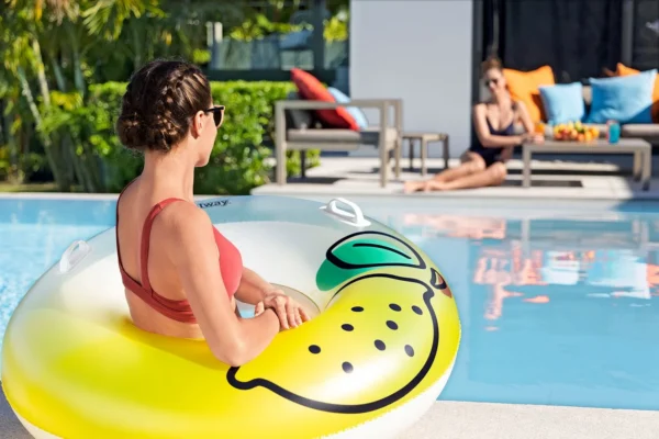 Fresh Squeezed Lemon Swim Tube - Image 3