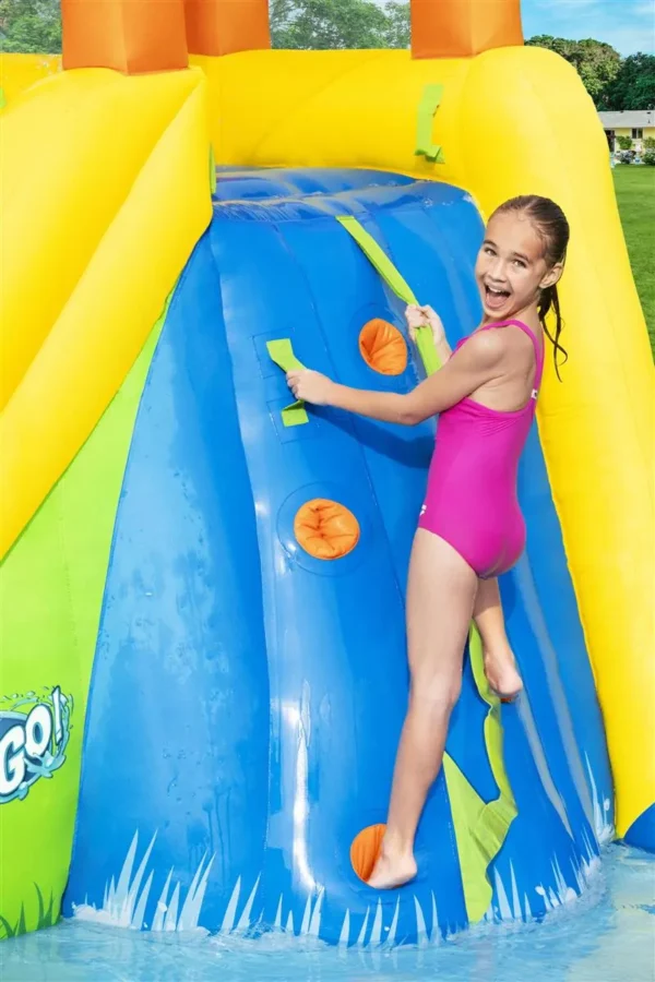Mount Splashmore Mega WaterPark - Image 3