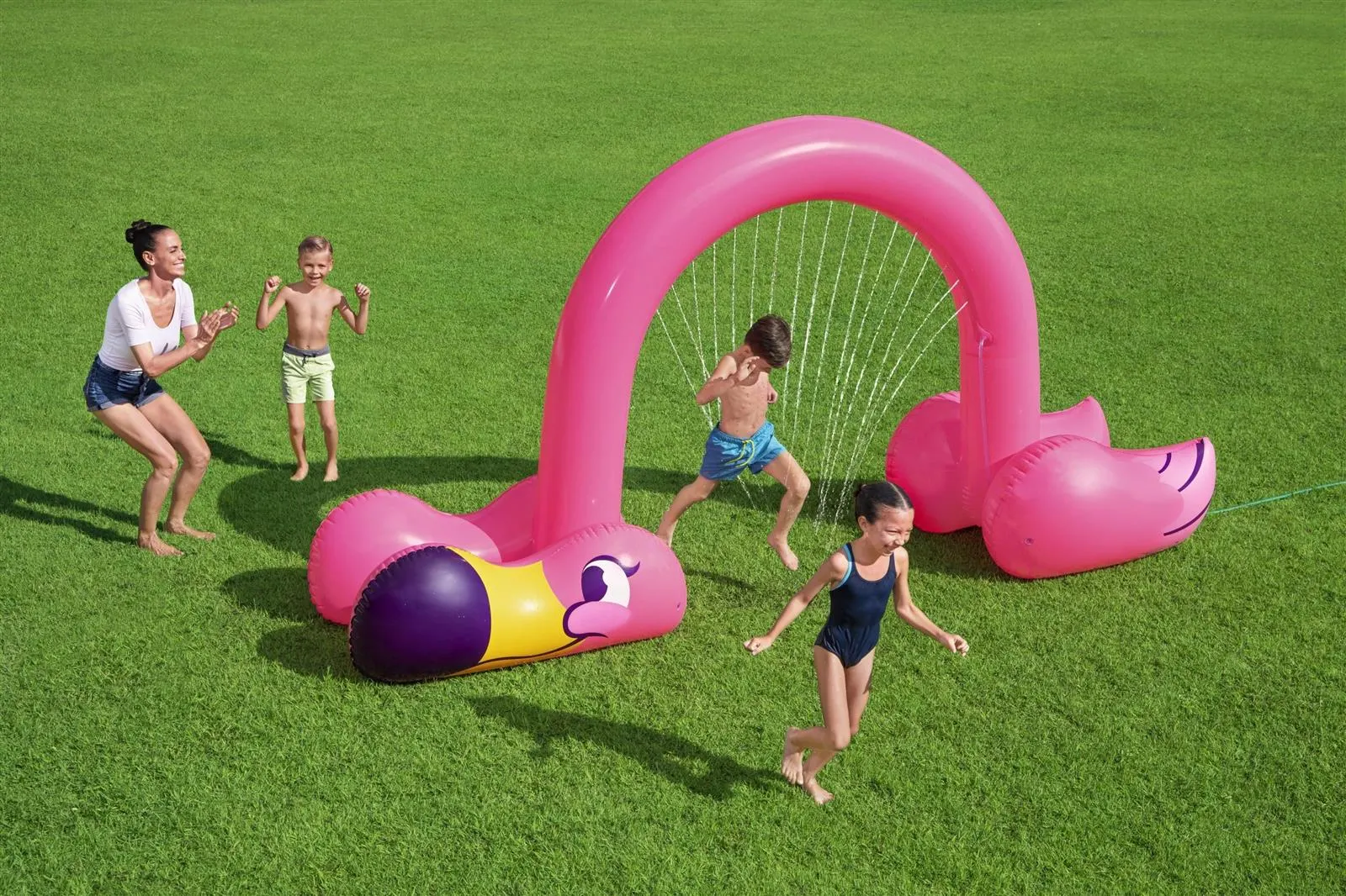 Jumbo Flamingo Sprinkler